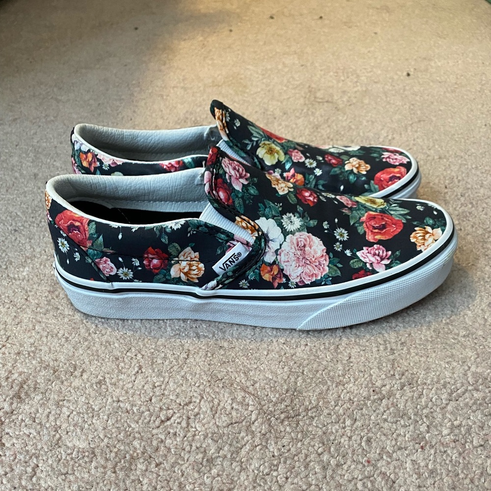 Floral Slip-On Vans